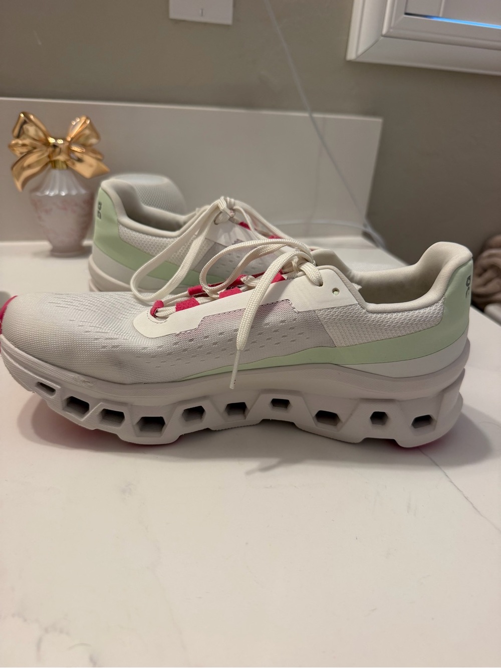 On Cloudmonster White Mint Pink Running Shoes Women’s 9 EU 40.5 - Picture 3 of 10